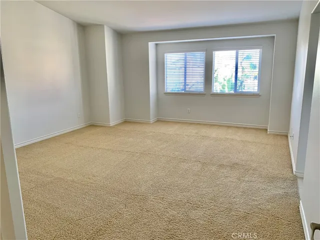 8441 Fowler Lane, Eastvale, California 92880