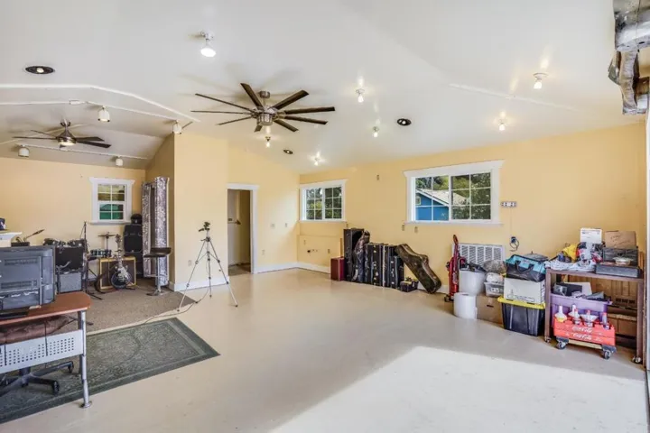1047 W Parr Avenue, Campbell, California 95008