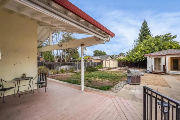 1047 W Parr Avenue, Campbell, California 95008