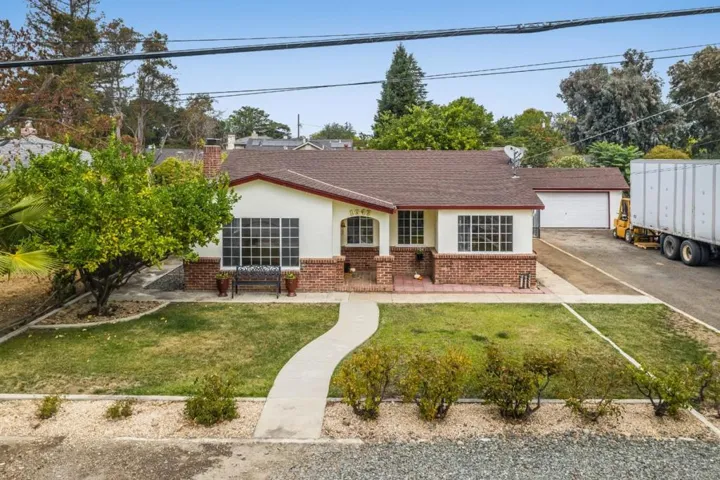 1047 W Parr Avenue, Campbell, California 95008