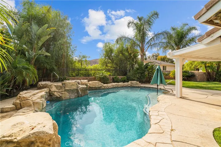 27712 Bettina Court, Castaic, California 91384
