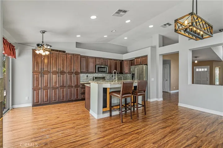 27712 Bettina Court, Castaic, California 91384