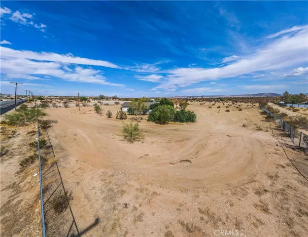 5023 Sunburst Street, Joshua Tree, California 92252