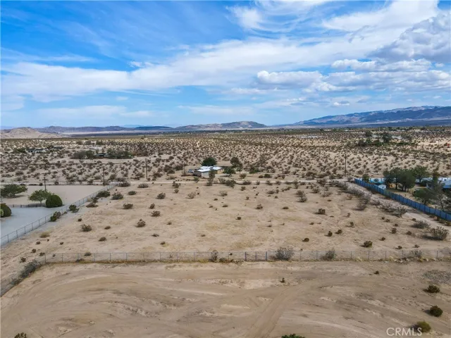 5023 Sunburst Street, Joshua Tree, California 92252