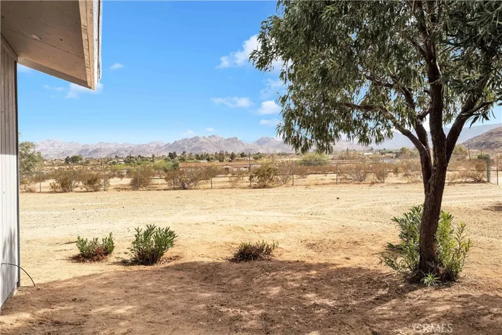 5023 Sunburst Street, Joshua Tree, California 92252