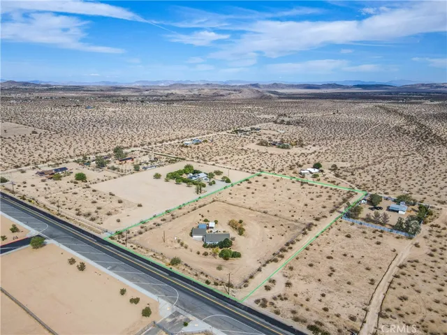 5023 Sunburst Street, Joshua Tree, California 92252