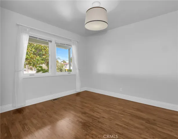 1220 Keats Street, Manhattan Beach, California 90266