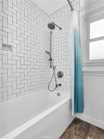 1220 Keats Street, Manhattan Beach, California 90266