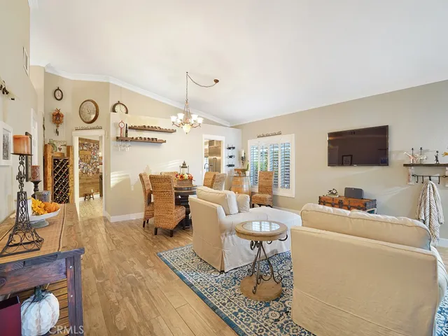 6524 Via Del Rancho, Chino Hills, California 91709