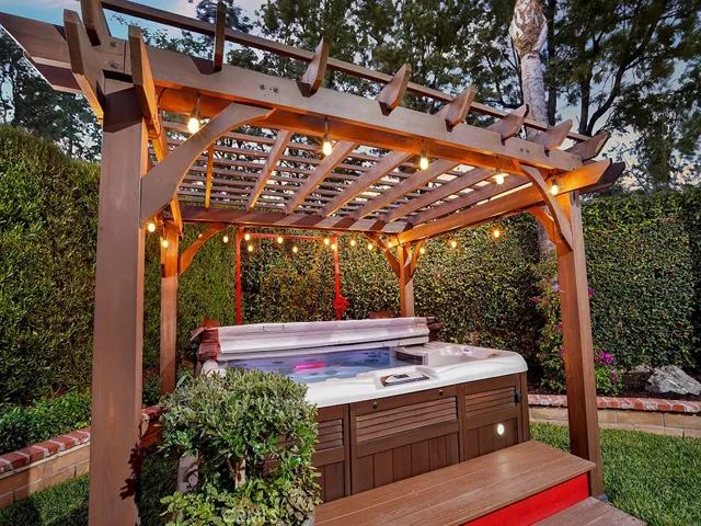 6524 Via Del Rancho, Chino Hills, California 91709