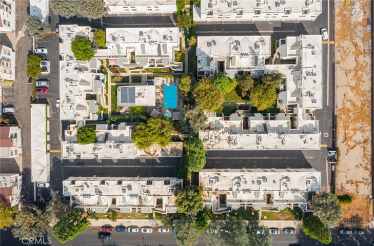 18411 Hatteras Street 241, Tarzana, California 91356