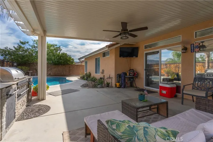 42804 Berkley Avenue, Hemet, California 92544