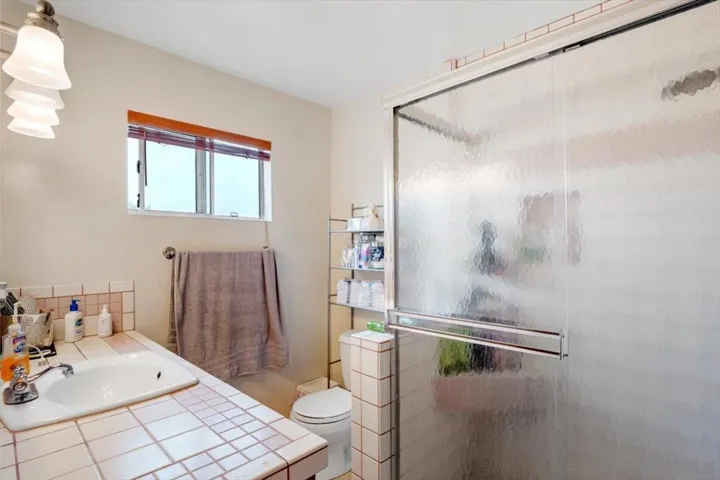 1133 W 12th Ave, Escondido, California 92025