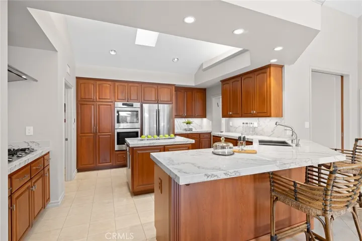 1927 Kewamee Drive, Corona Del Mar, California 92625