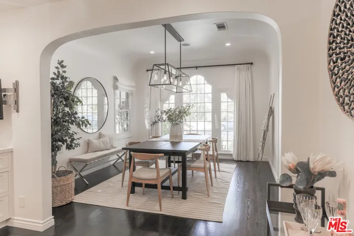 316 S Crescent Drive, Beverly Hills, California 90212