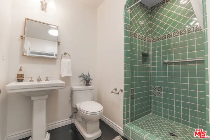 316 S Crescent Drive, Beverly Hills, California 90212