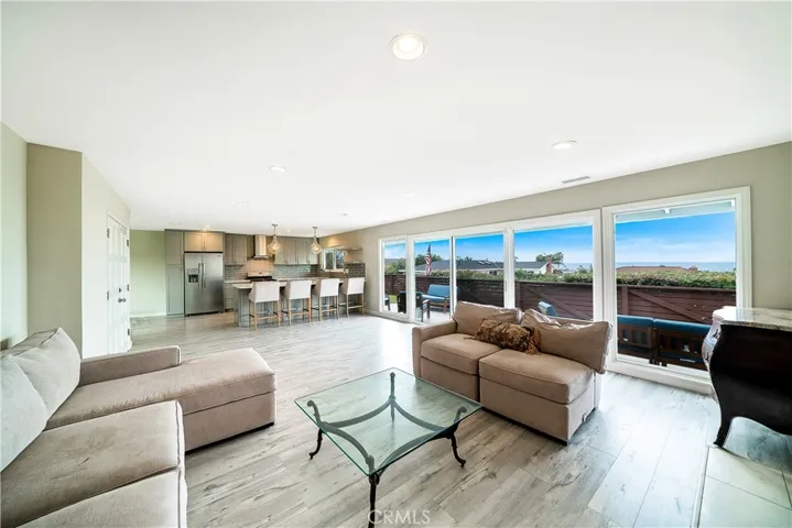 2715 Via Santo Tomas, San Clemente, California 92672
