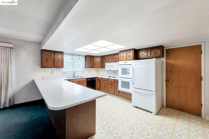 408 Avalon Way, Suisun City, California 94585