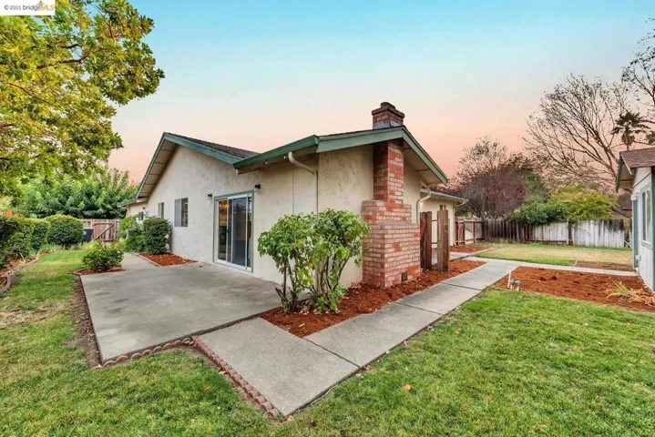 408 Avalon Way, Suisun City, California 94585