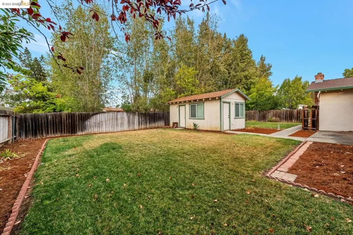 408 Avalon Way, Suisun City, California 94585
