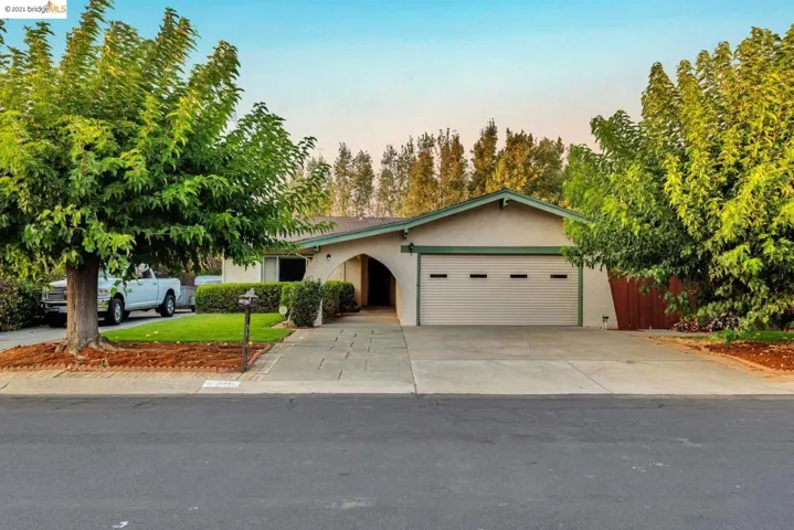 408 Avalon Way, Suisun City, California 94585