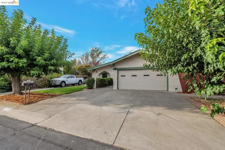 408 Avalon Way, Suisun City, California 94585
