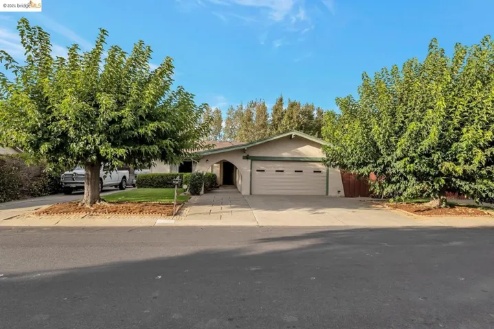 408 Avalon Way, Suisun City, California 94585