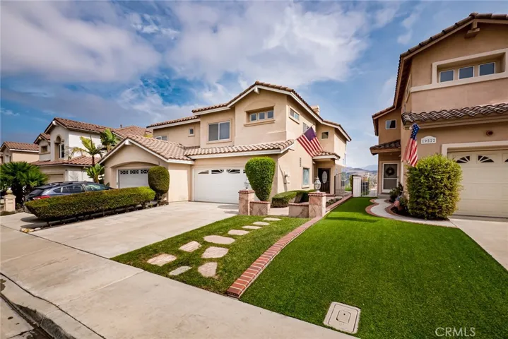 19516 Highridge Way, Lake Forest, California 92679