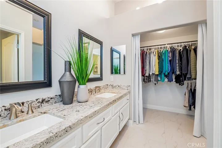 19516 Highridge Way, Lake Forest, California 92679