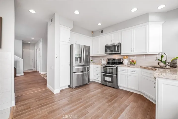 19516 Highridge Way, Lake Forest, California 92679