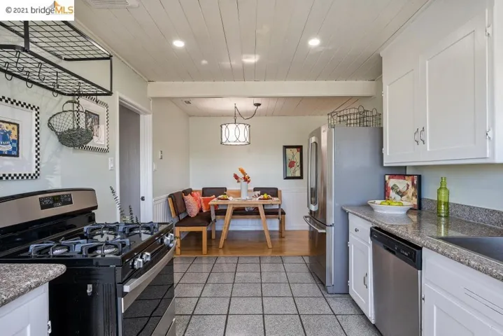 3105 Henderson Drive, Richmond, California 94806