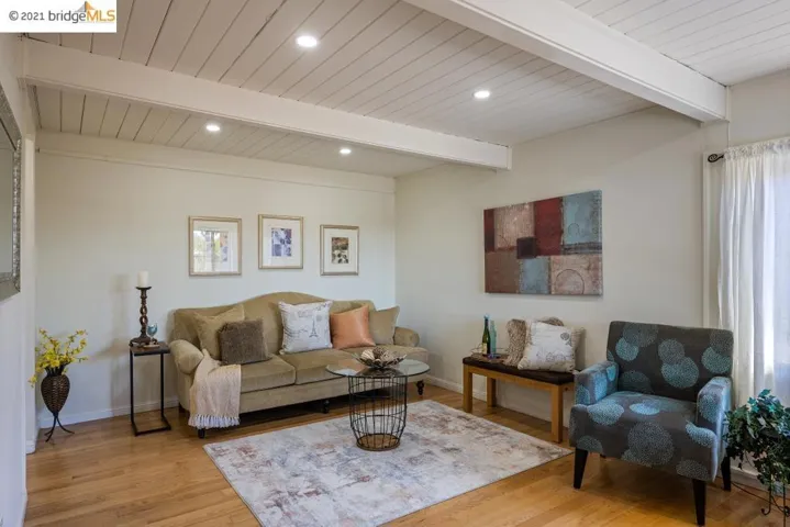 3105 Henderson Drive, Richmond, California 94806