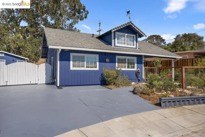 3105 Henderson Drive, Richmond, California 94806