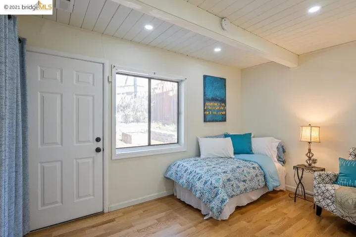 3105 Henderson Drive, Richmond, California 94806