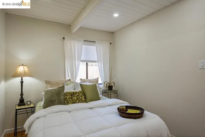 3105 Henderson Drive, Richmond, California 94806