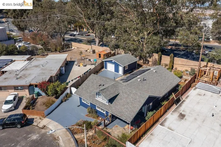 3105 Henderson Drive, Richmond, California 94806