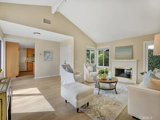 18921 Jane Circle, North Tustin, California 92705