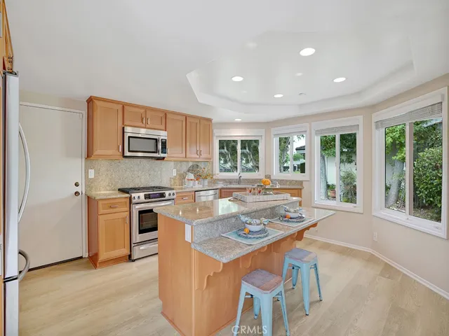 18921 Jane Circle, North Tustin, California 92705
