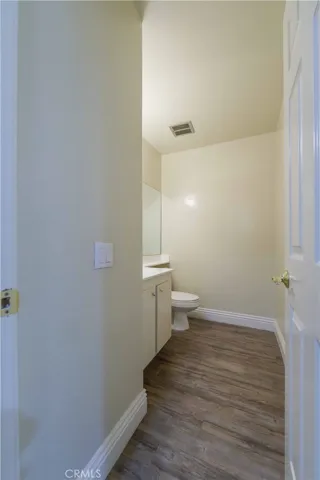 2702 Via Colina 8, Fullerton, California 92835