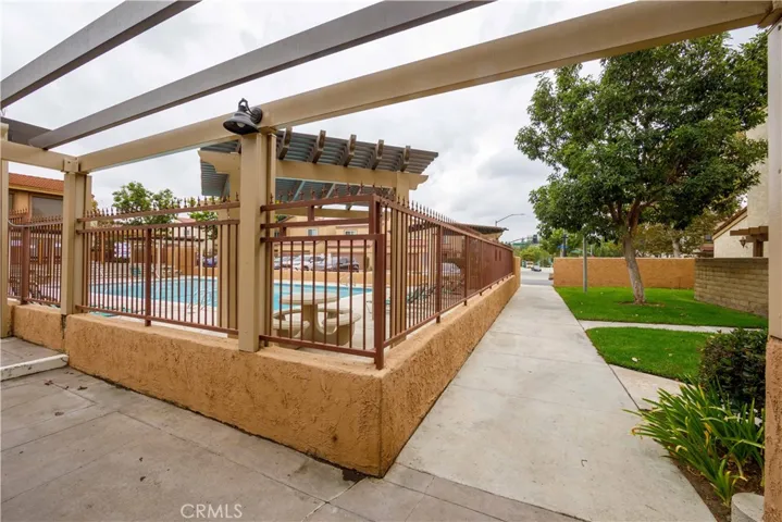 2702 Via Colina 8, Fullerton, California 92835