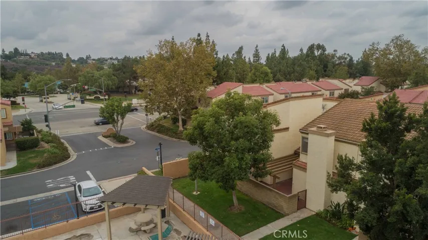 2702 Via Colina 8, Fullerton, California 92835