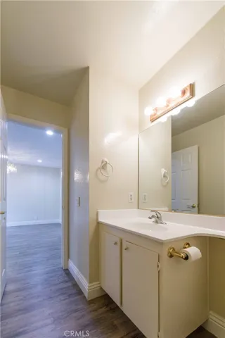 2702 Via Colina 8, Fullerton, California 92835