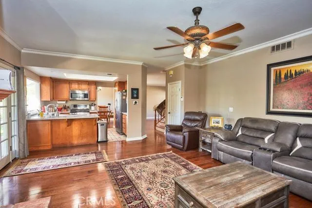 3015 Shauna Drive, Highland, California 92346
