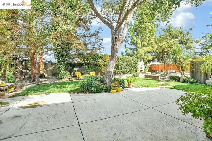 360 W Ruby St, Oakley, California 94561