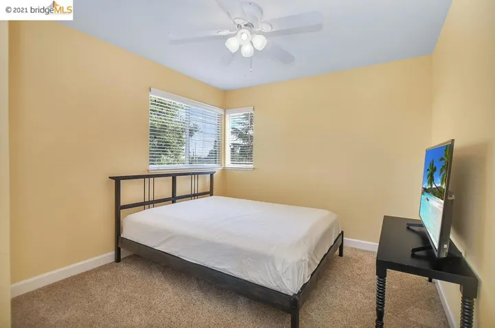 360 W Ruby St, Oakley, California 94561