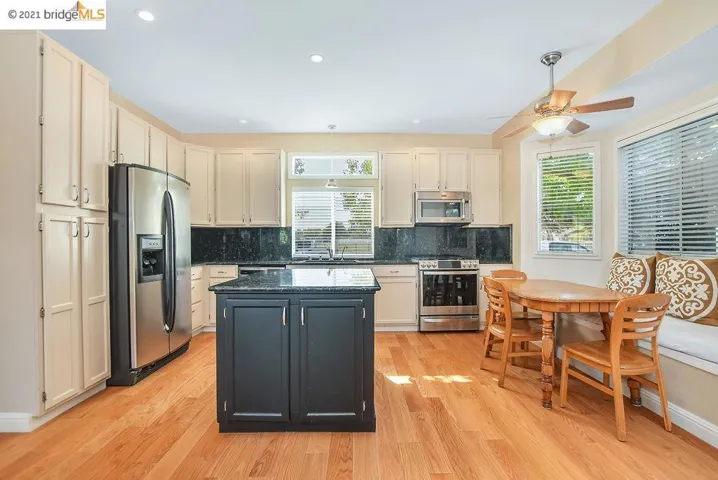 360 W Ruby St, Oakley, California 94561