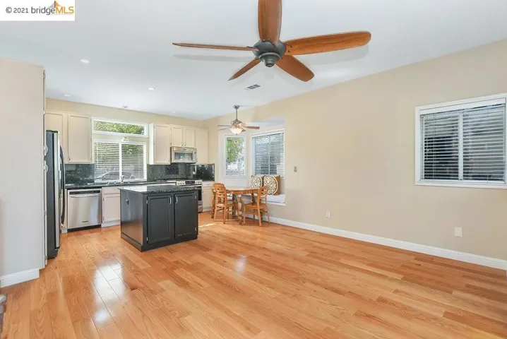 360 W Ruby St, Oakley, California 94561