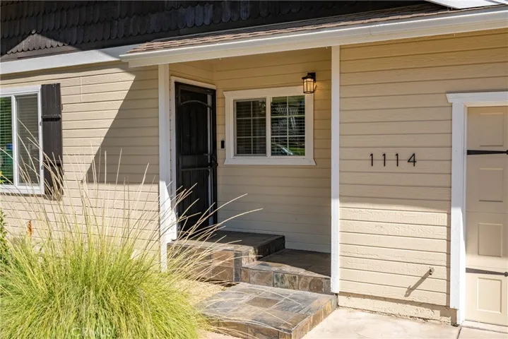 1114 Samantha Drive, Paso Robles, California 93446