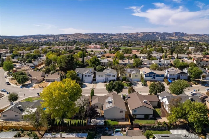 1114 Samantha Drive, Paso Robles, California 93446