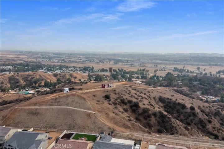 223 Parkview Court, Calimesa, California 92320